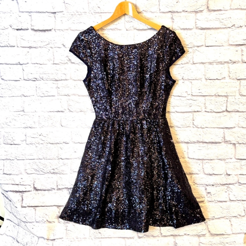 B Darlin Sequin Dress Cap Sleeve Fit and Flare Holiday Party Navy Blue Size 11